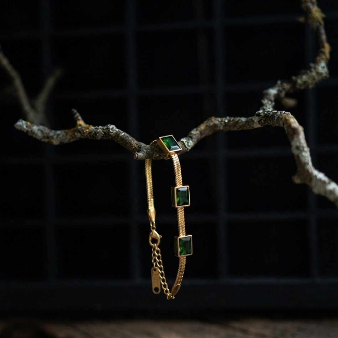 Luxury Emerald Green Geometric Charm Bracelet for Women – Gold Plated Snake Chain Adjustable Statement Jewelry | Elegant Minimalist Fashion Bracelet Gift for Her
