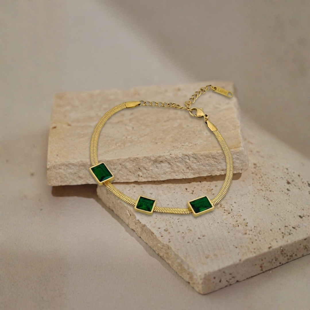 Luxury Emerald Green Geometric Charm Bracelet for Women – Gold Plated Snake Chain Adjustable Statement Jewelry | Elegant Minimalist Fashion Bracelet Gift for Her