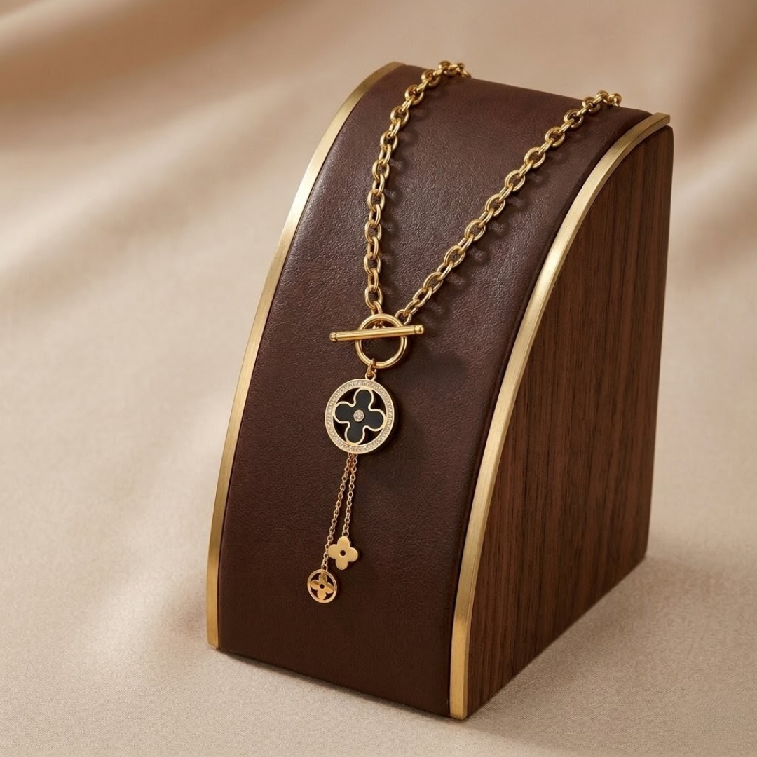 Luxury Clover Charm Gold Locket Necklace for Women | Elegant Designer Pendant Chain Jewelry