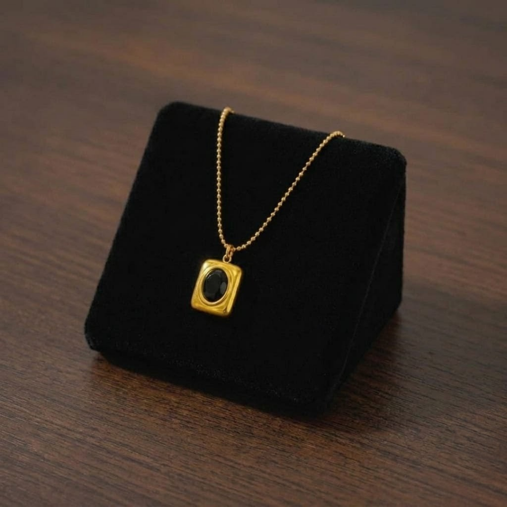 Luxury Gemstone Gold Locket Necklace for Women | Elegant Minimalist Pendant Chain Jewelry