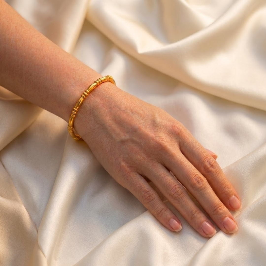 Luxury Gold Beaded Handcuff Bracelet for Women – Elegant Minimalist Adjustable Cuff Bracelet | Premium Fashion Jewelry Gift