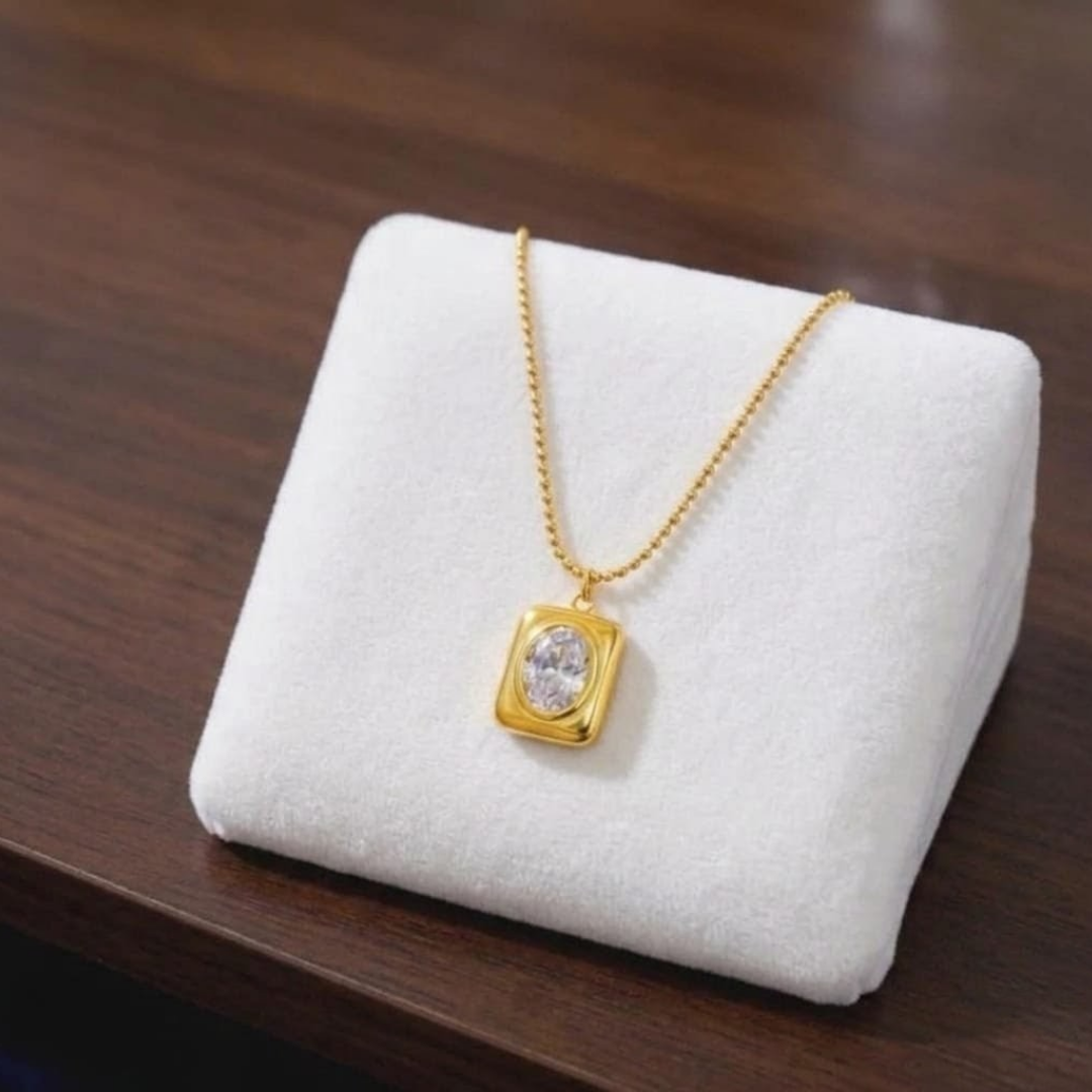 Luxury Gemstone Gold Locket Necklace for Women | Elegant Minimalist Pendant Chain Jewelry