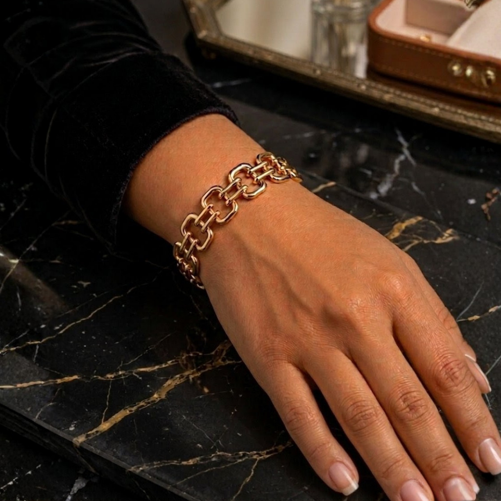 Luxury Gold Link Handcuff Bracelet for Women – Elegant Designer Cuff Bracelet | Premium Fashion Jewelry