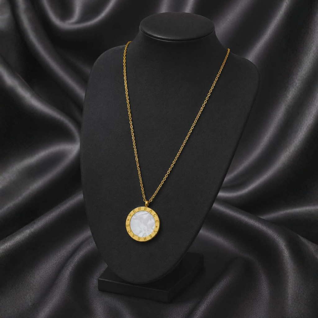 Luxury Gold Verace Marble Pendant Necklace for Women – Minimalist Round Disc Chain Necklace | Elegant Statement Jewelry Gift