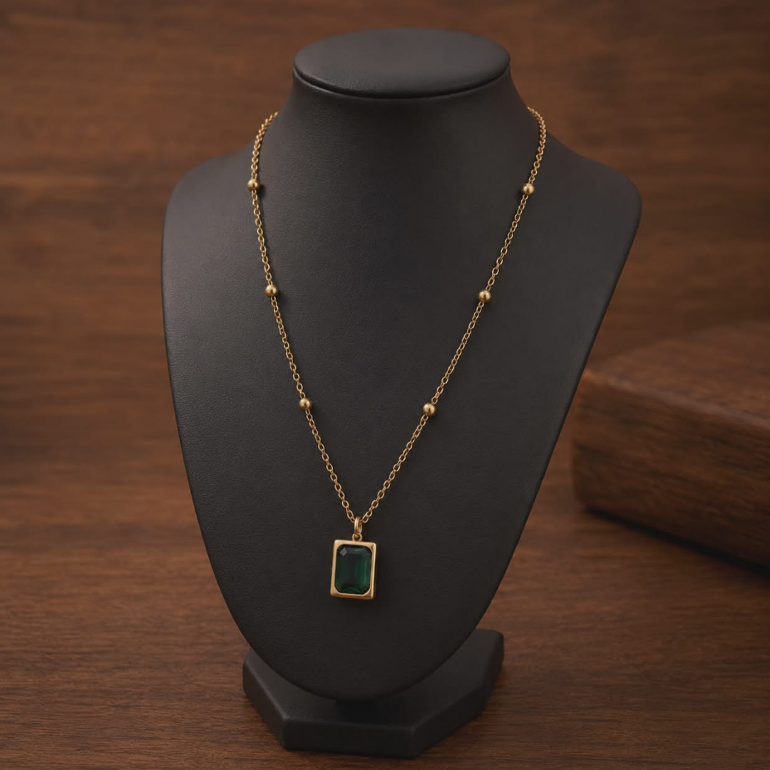 Elegant Emerald Green Gemstone Gold Locket Necklace for Women | Luxury Minimalist Pendant Jewelry