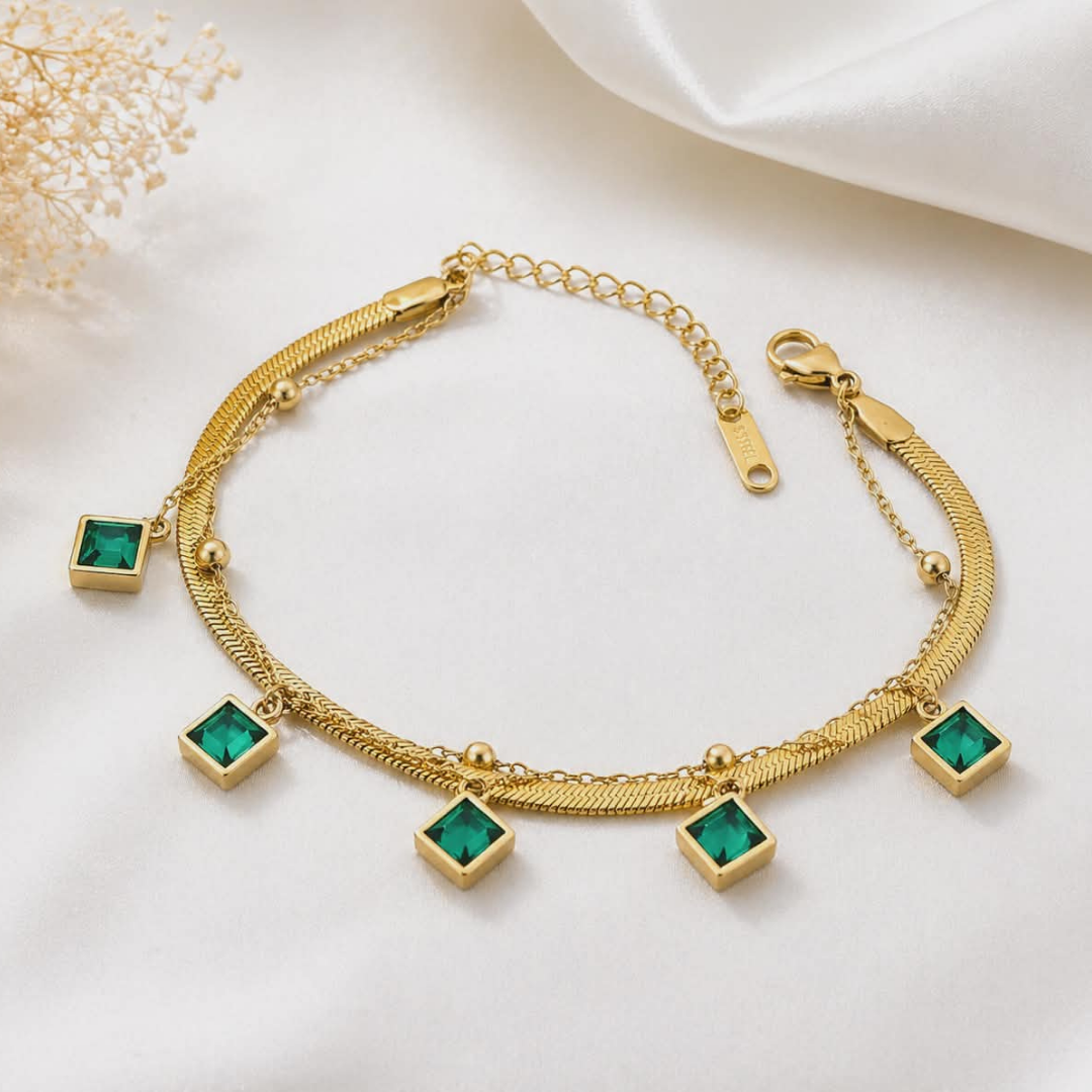 Elegant Gold Plated Emerald Charm Bracelet for Women – Luxury Adjustable Snake Chain Anklet Style Bracelet, Trendy Square Green Crystal Fashion Jewelry Gift