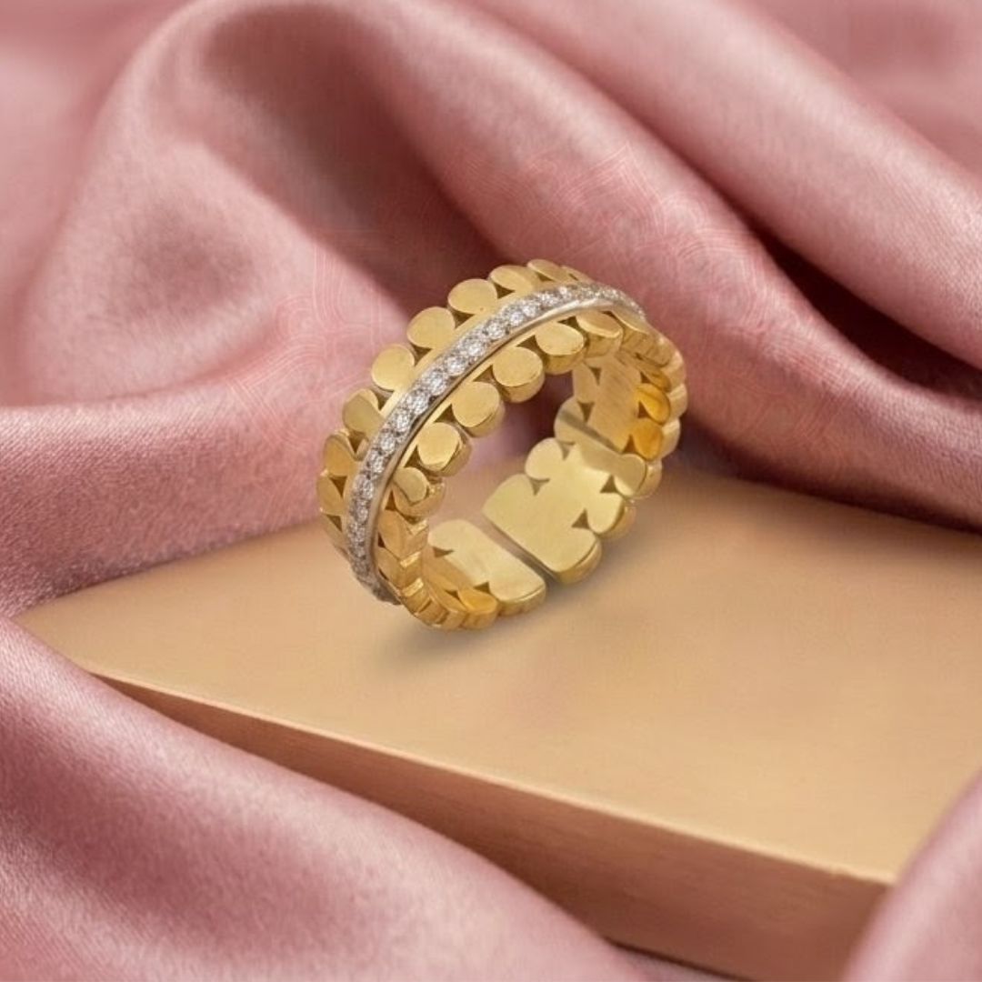 Elegant  Gold Plated Scalloped Clover Eternity Ring with Zirconia Accent Band – Available in Sizes 6, 7, 8