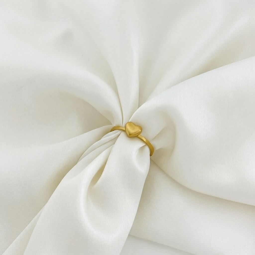 Minimalist Gold Heart Ring - Sizes 6, 7, 8 | Elegant Everyday Jewelry