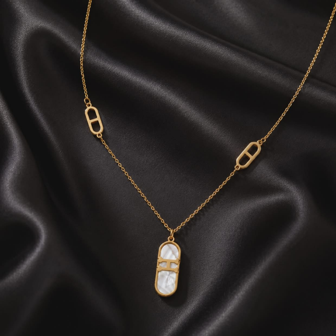 Luxury Geometric Gold Locket Necklace for Women | Minimalist Designer Pendant Chain Jewelry